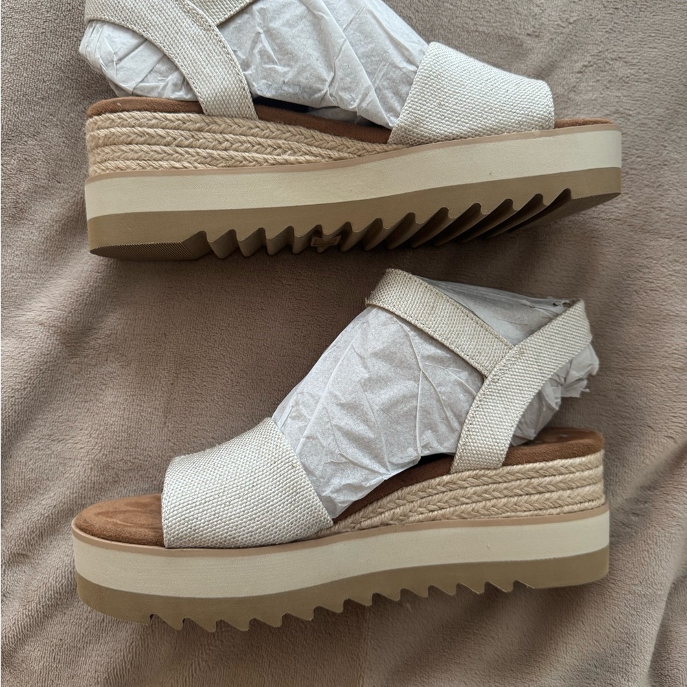 Toms Women's Diana Sandals - Picture 4 of 9